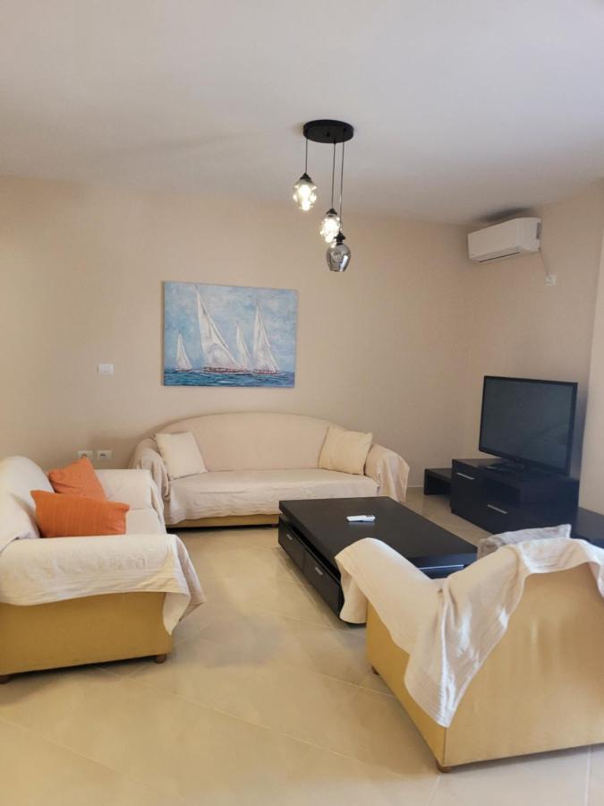 Marina Apartment Саранда Экстерьер фото