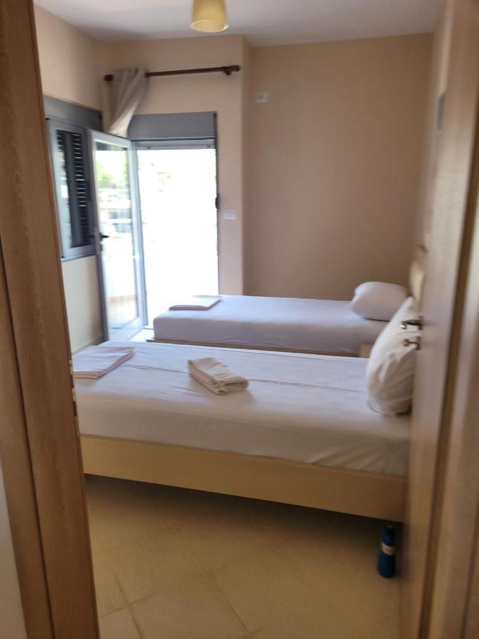 Marina Apartment Саранда Экстерьер фото
